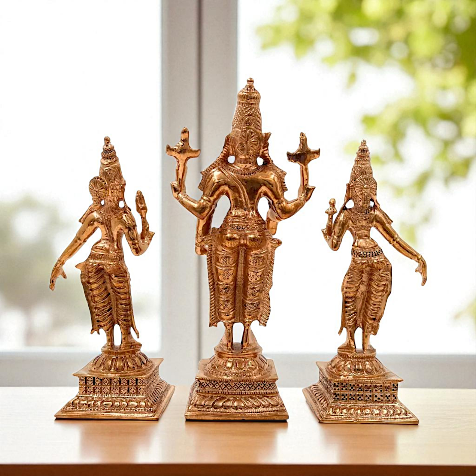 panchaloha vishnu sridevi bhudevi standing statue 6.5 inches Nikuressence