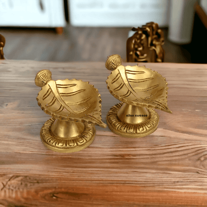 Buy Pure Brass 2 Pair Leaf Diya by Nikur Essence - 14 cm Nikuressence