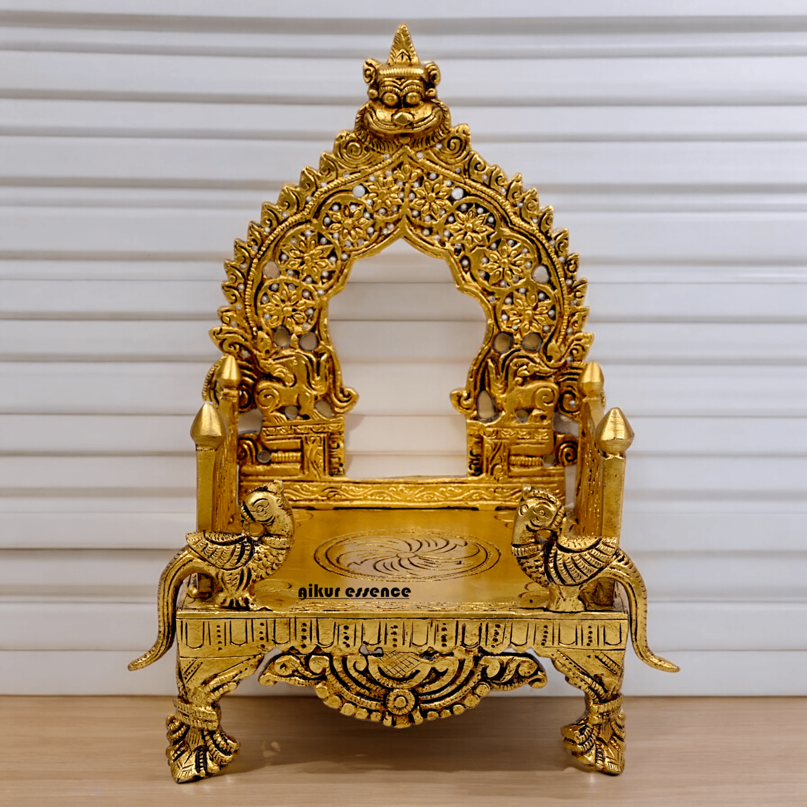 Buy Brass Bhagwan chowki by Nikur Essence - 8 Inch Nikuressence