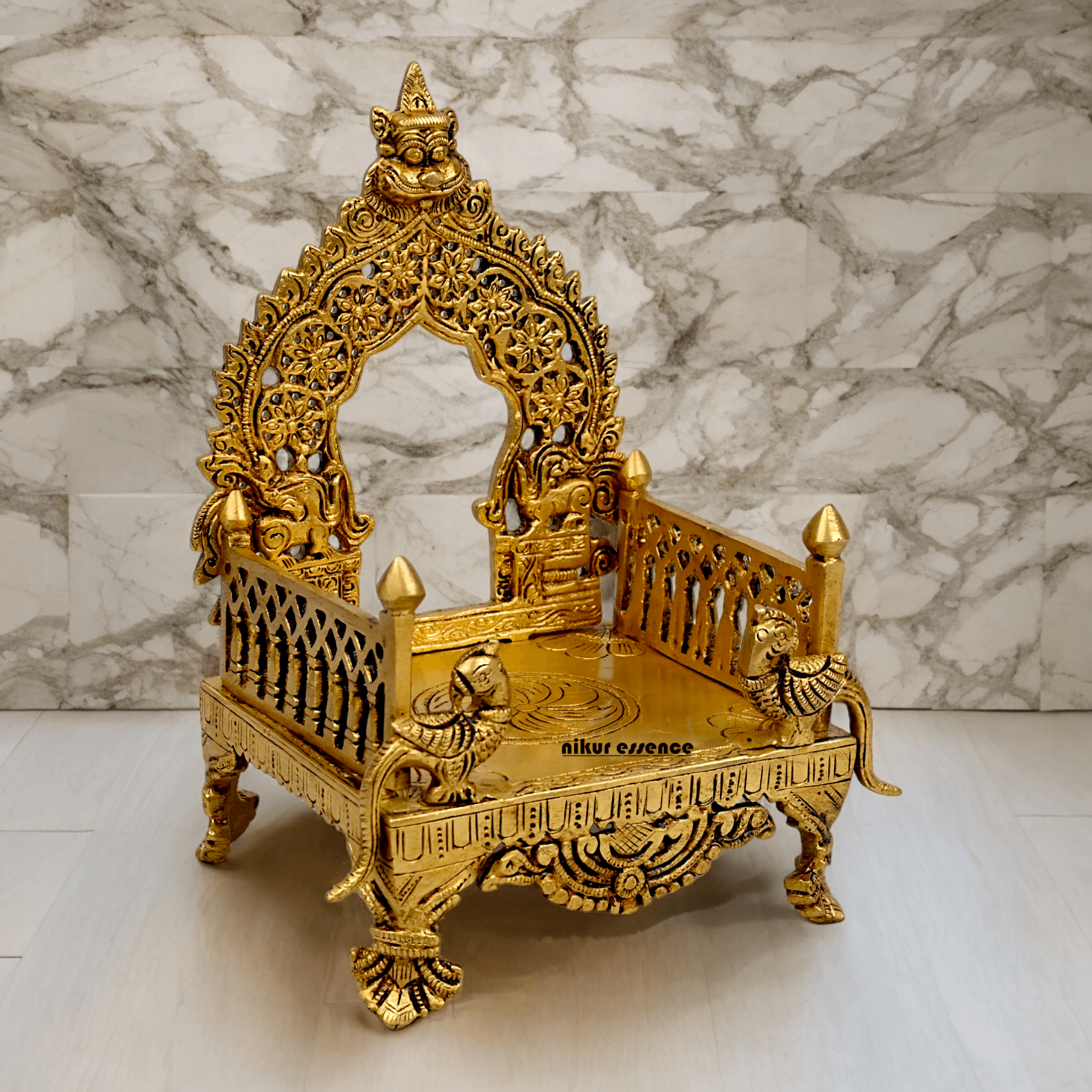 Buy Brass Bhagwan chowki by Nikur Essence - 8 Inch Nikuressence