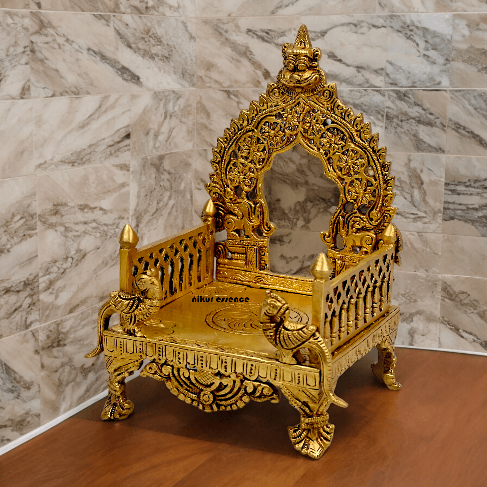 Buy Brass Bhagwan chowki by Nikur Essence - 8 Inch Nikuressence