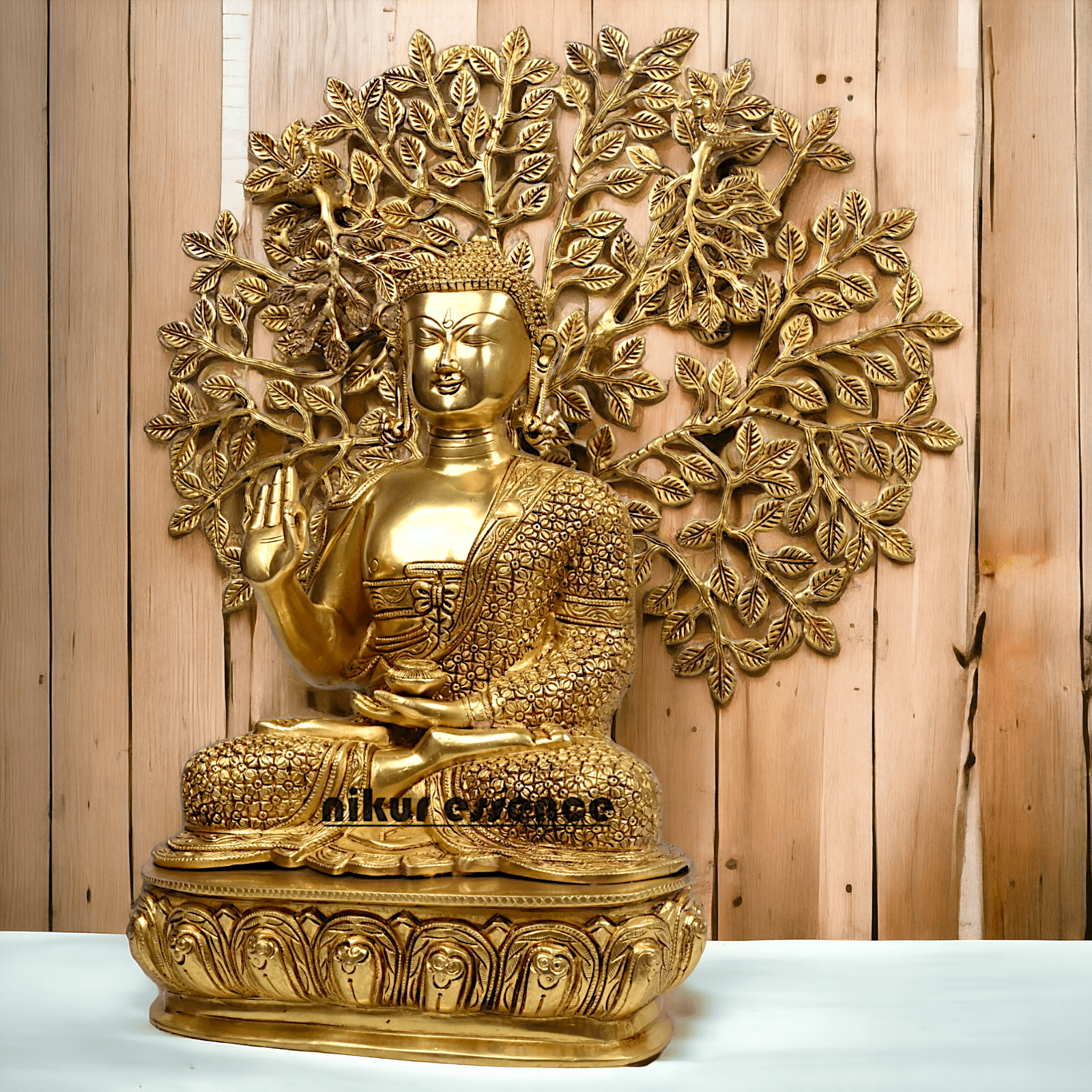 Brass Buddha Statue with Intricately Detailed Tree - nikuressence Nikuressence