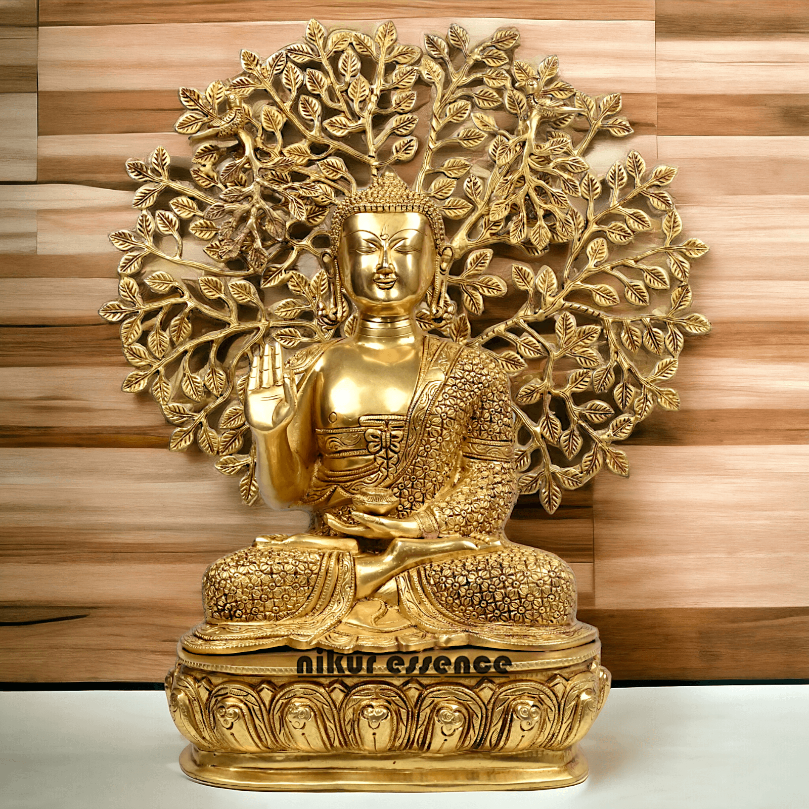 Brass Buddha Statue with Intricately Detailed Tree - nikuressence Nikuressence