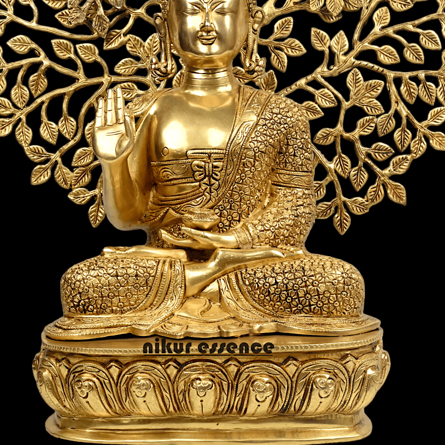 Brass Buddha Statue with Intricately Detailed Tree - nikuressence Nikuressence