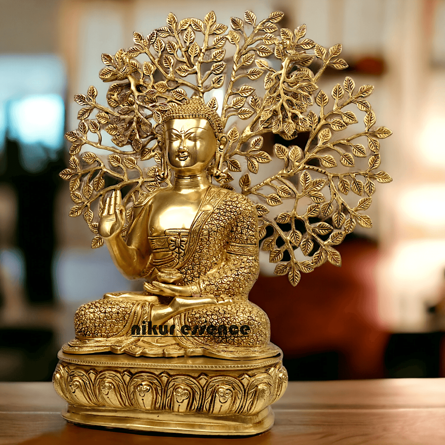 Brass Buddha Statue with Intricately Detailed Tree - nikuressence Nikuressence