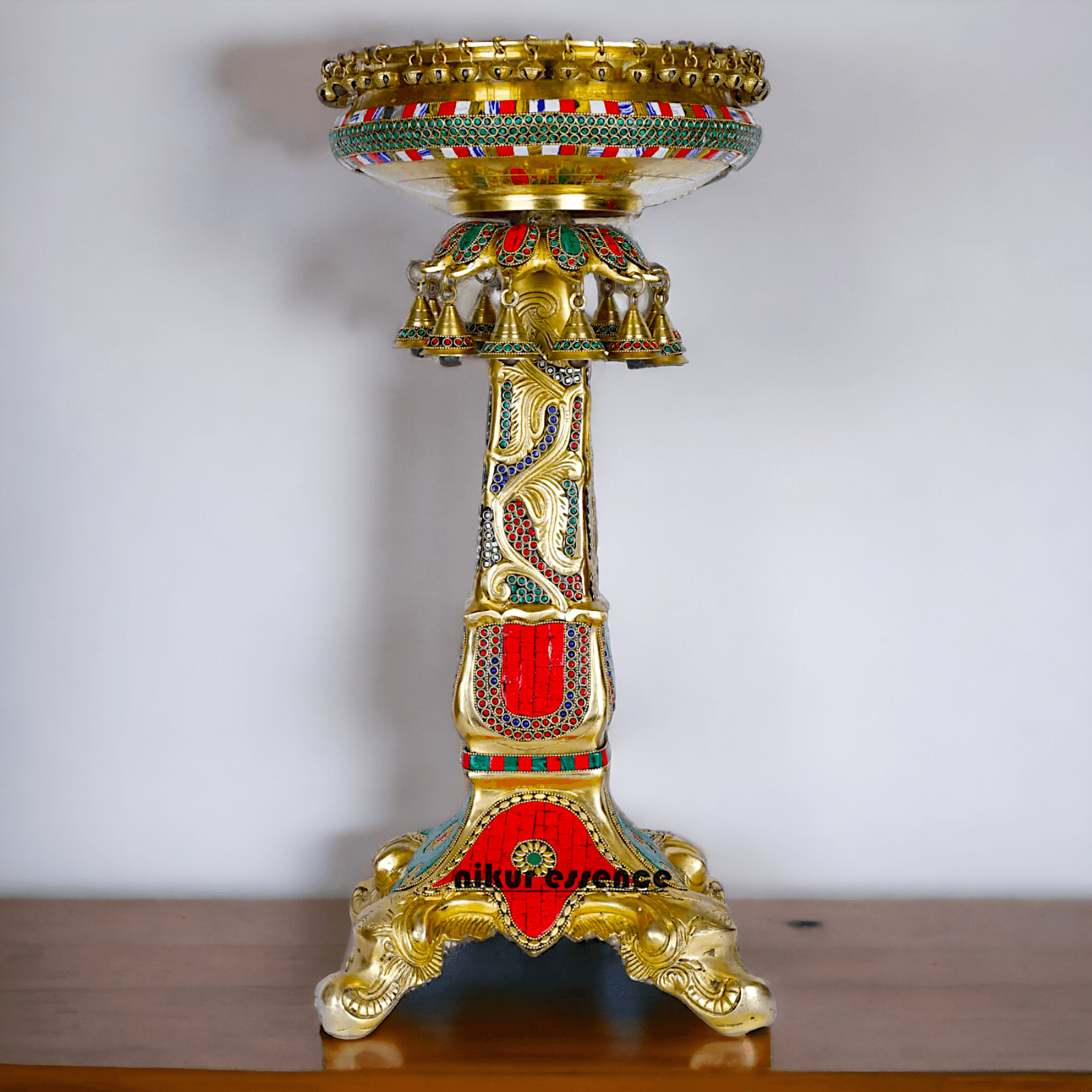 Designer Urli in brass with Stand - Exquisite Brass and Glass Decorative Water Bowl for Home Décor, Garden, and Event Displays Nikuressence