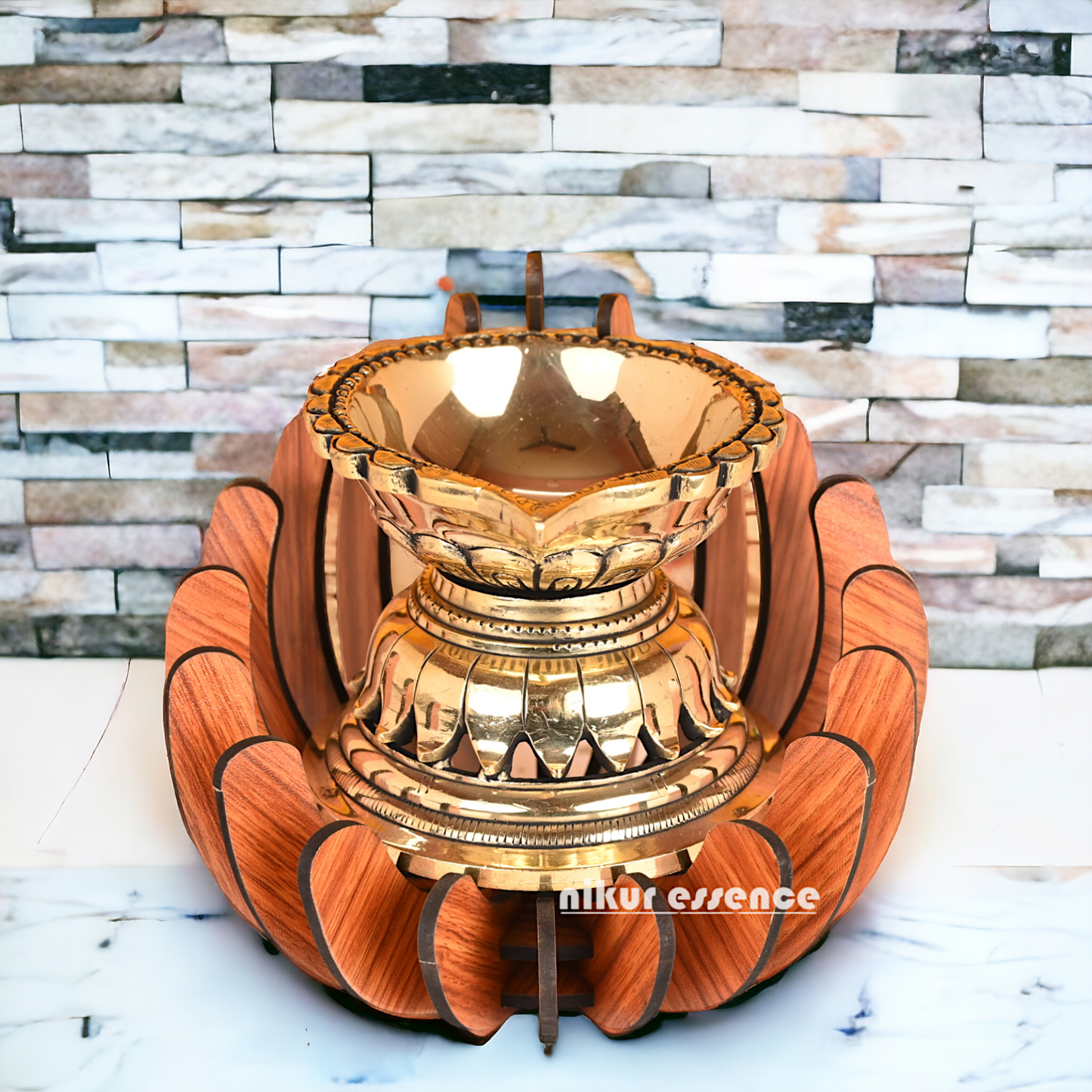 Superfine Brass Diya with Stand - 2.8 Inch Nikuressence