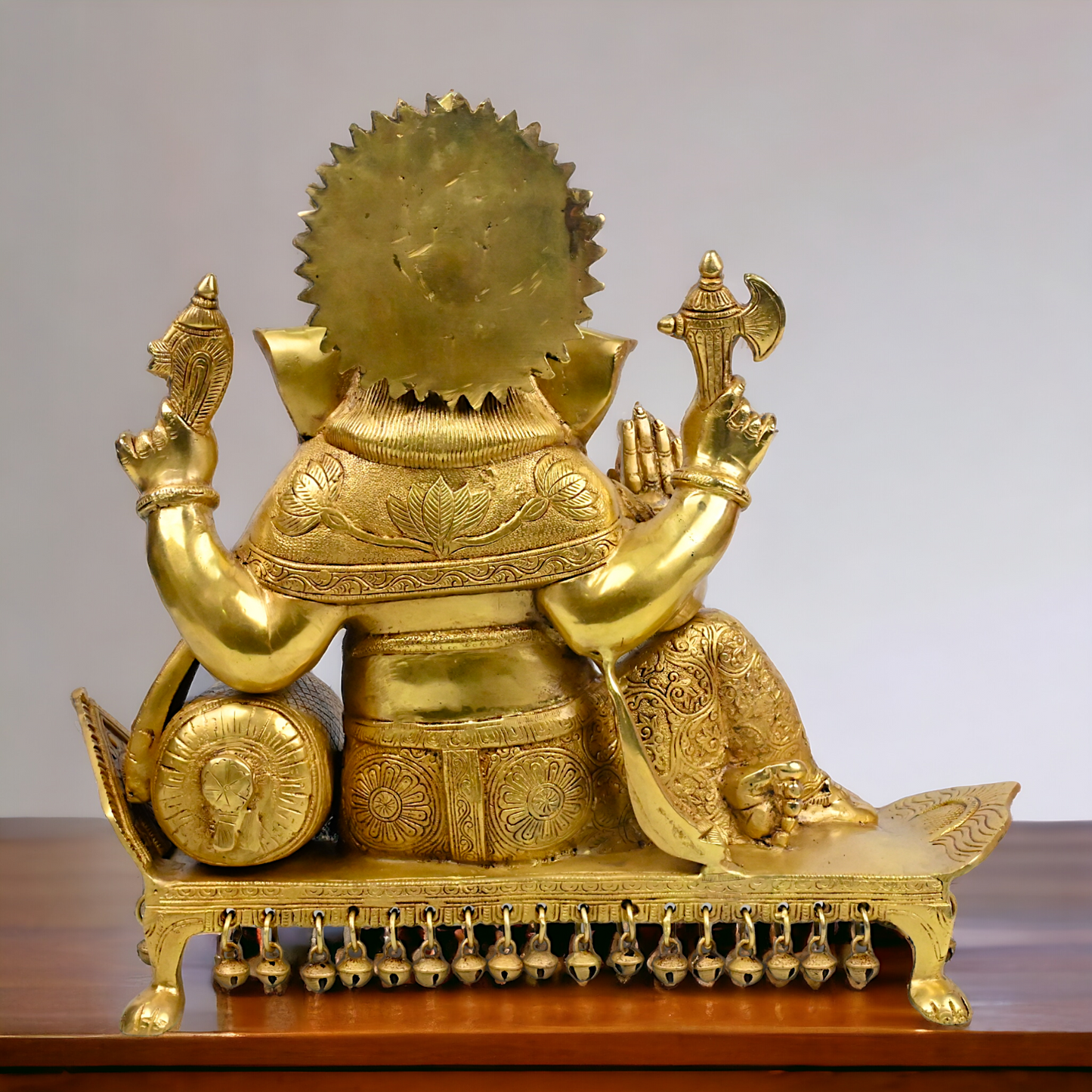 Buy online Brass Ganesha Statue in Vishram-nikuressence Nikuressence