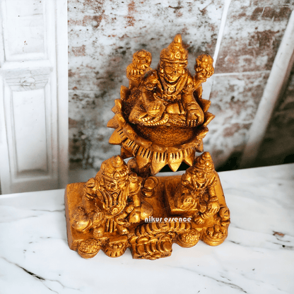 Kuber with Laxmi Kuvera Chithralekha - Exquisite 12 cm Sculptural Representation of Prosperity and Wealth Nikuressence