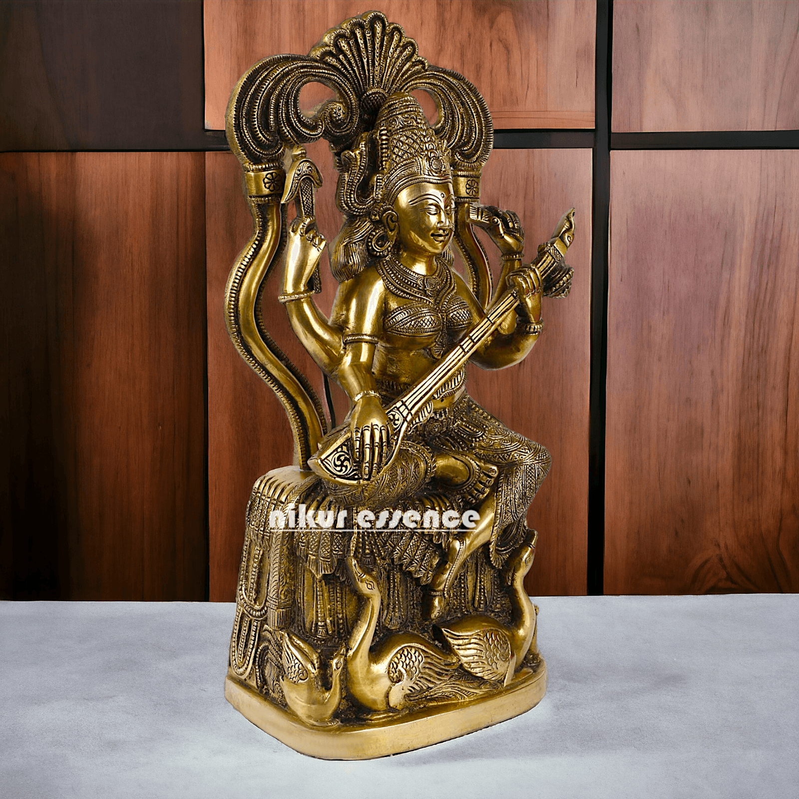 Brass Maa Saraswati Idol buy online ,Handcrafted Hindu Goddess Saraswati Statue for Home Decor Nikuressence
