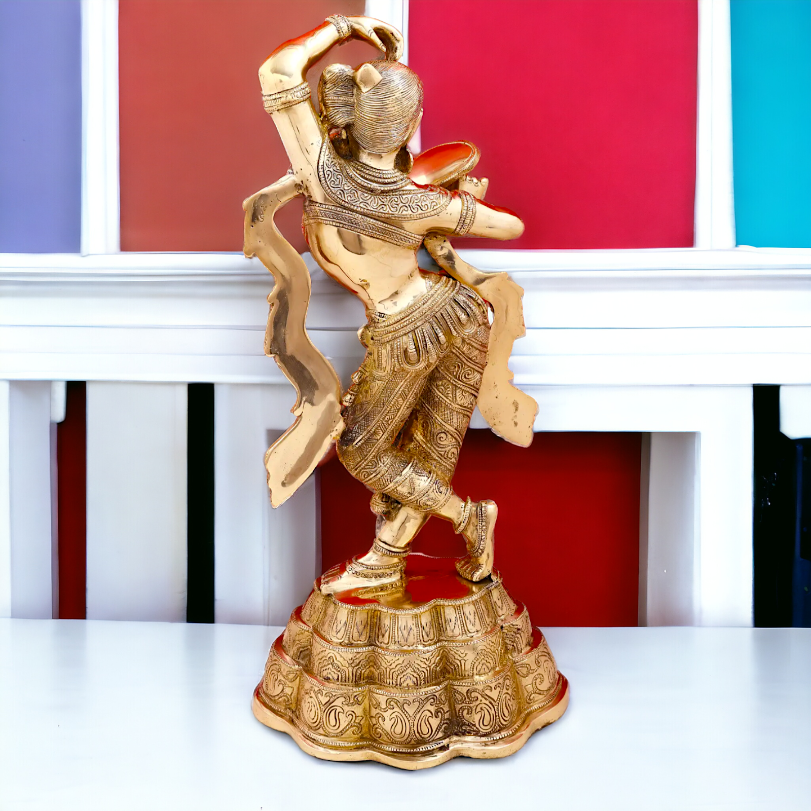 Brass Statue of a Young Lady Applying Vermilion, Capturing the Timeless Ritual of Beauty and Grace Nikuressence