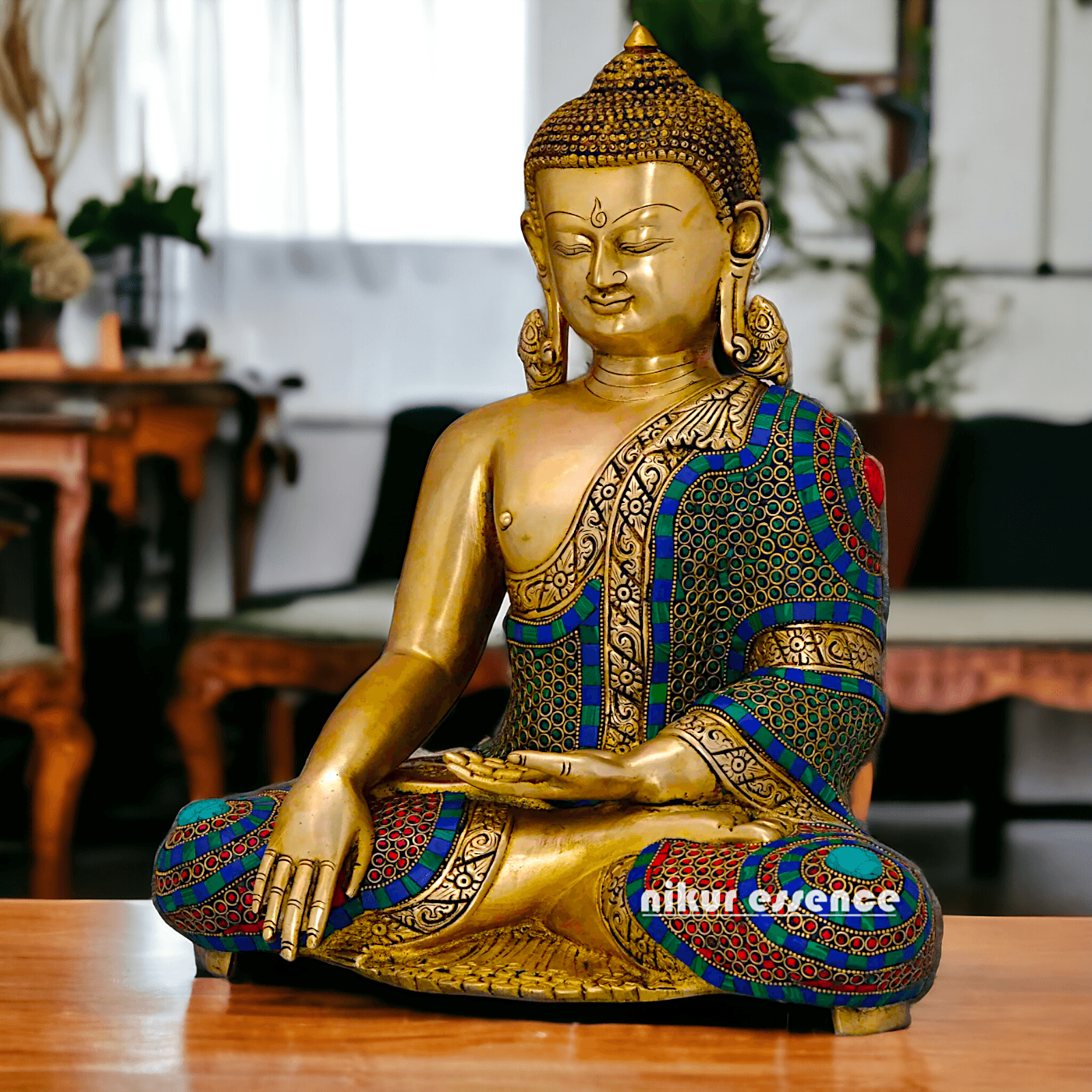 Brass Statue of Buddha in a Poised Dharma Preaching Pose Nikuressence