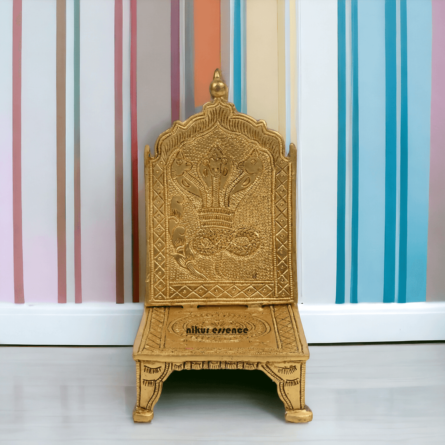 Buy Throne in Solid Brass 18 cm by Nikur Essence Nikuressence