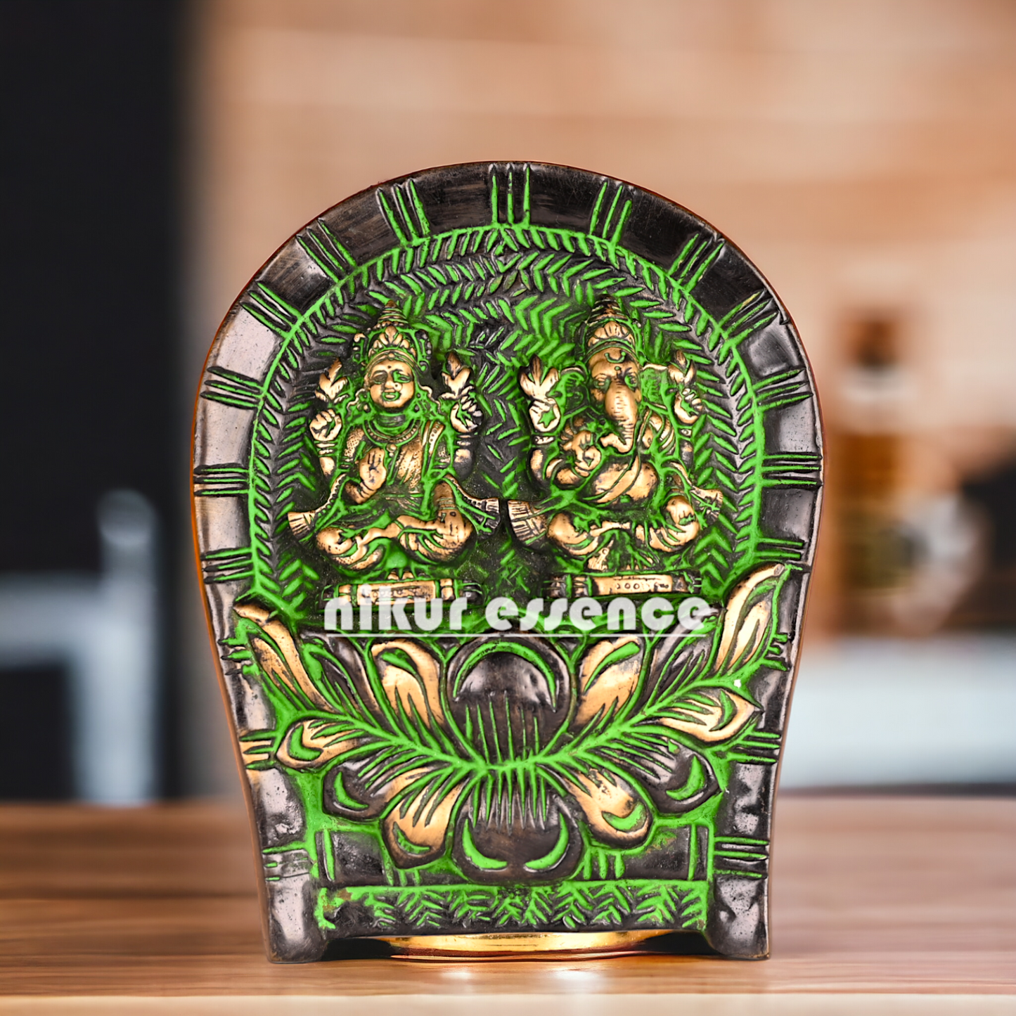 Buy Brass Beautiful Lakshmi Ganesh idol wall hanging - 7.5 Inches Nikuressence