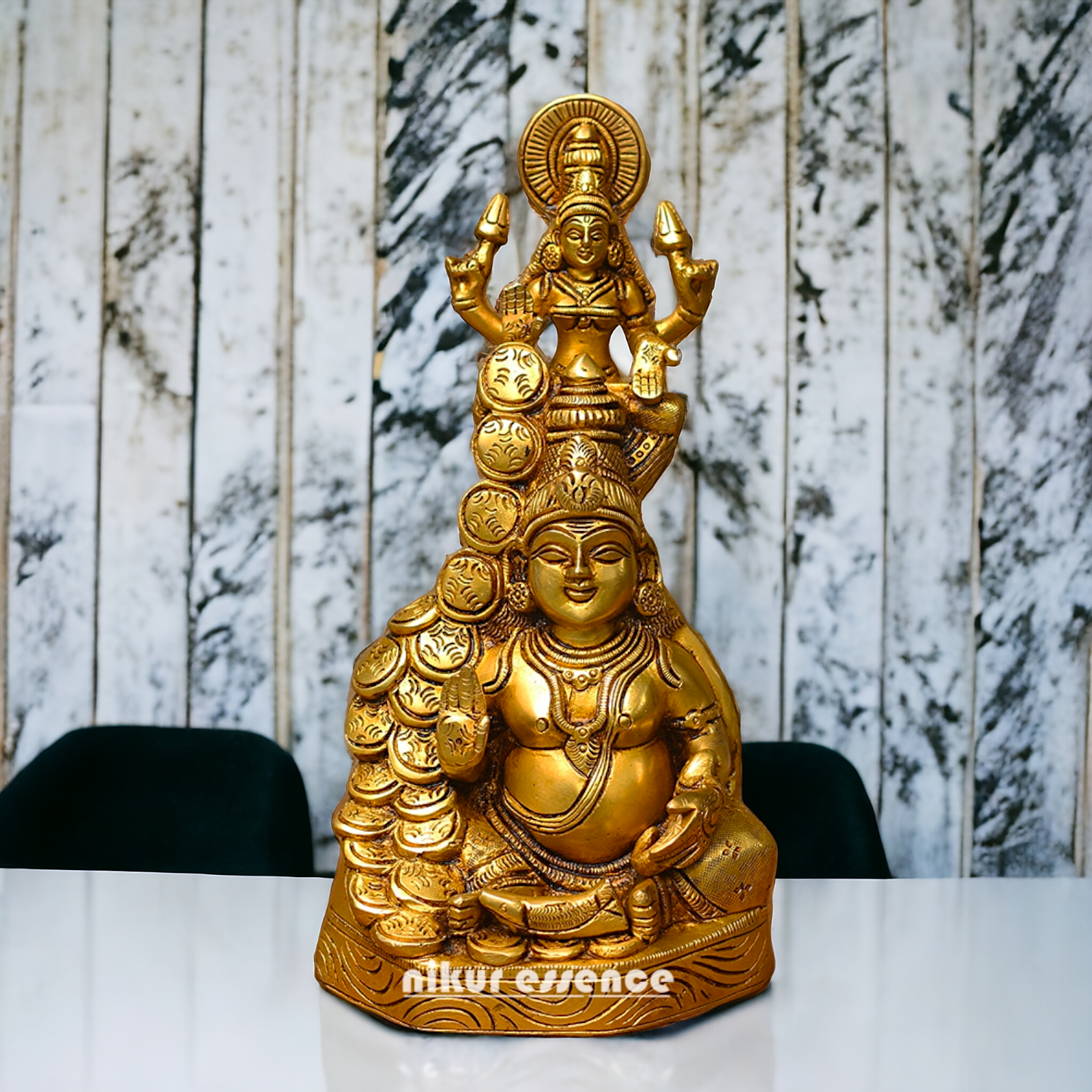 Pure Brass Kuber and Goddess Laxmi ki murti Nikuressence