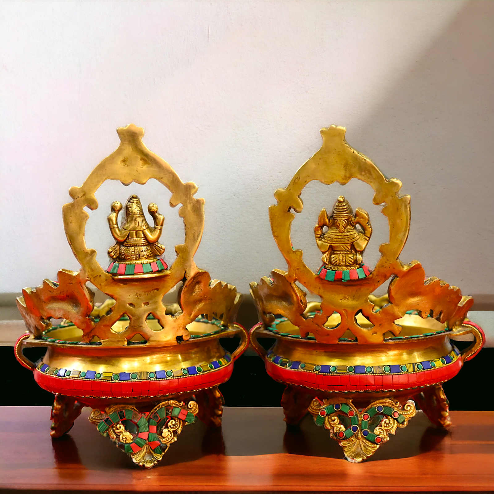 Online Brass Lakshmi Ganesh Urli with stone work - 10.5 cm Nikuressence