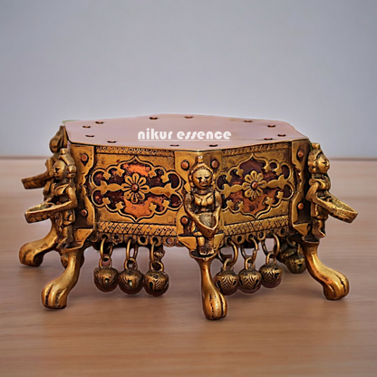 Brass chowki table - 10 Inches Nikuressence