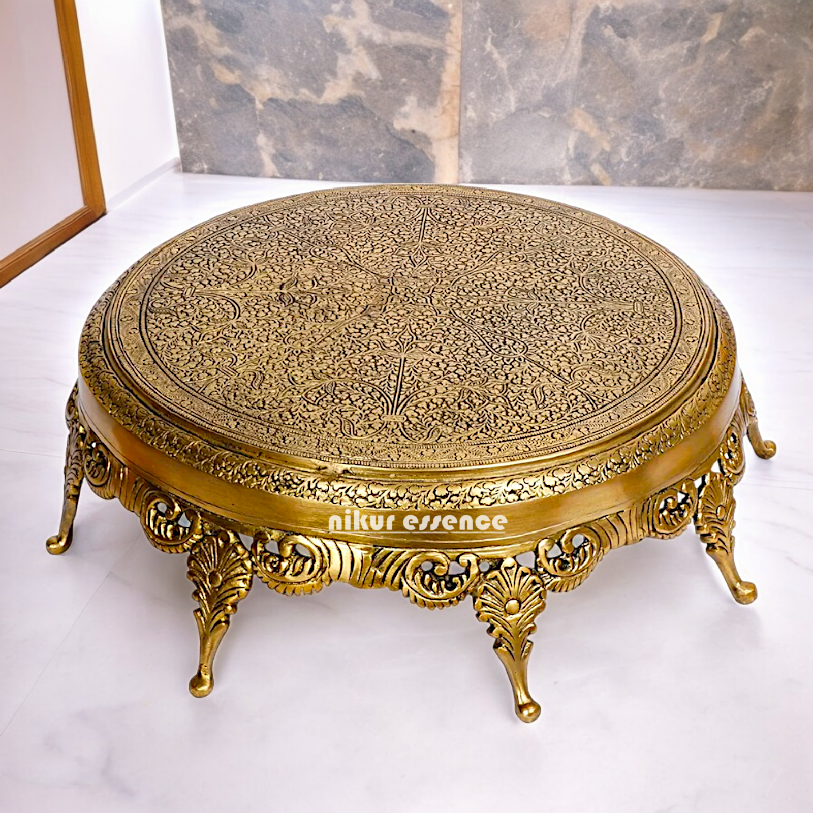 Chowki design pure Brass- 16 Inches Nikuressence