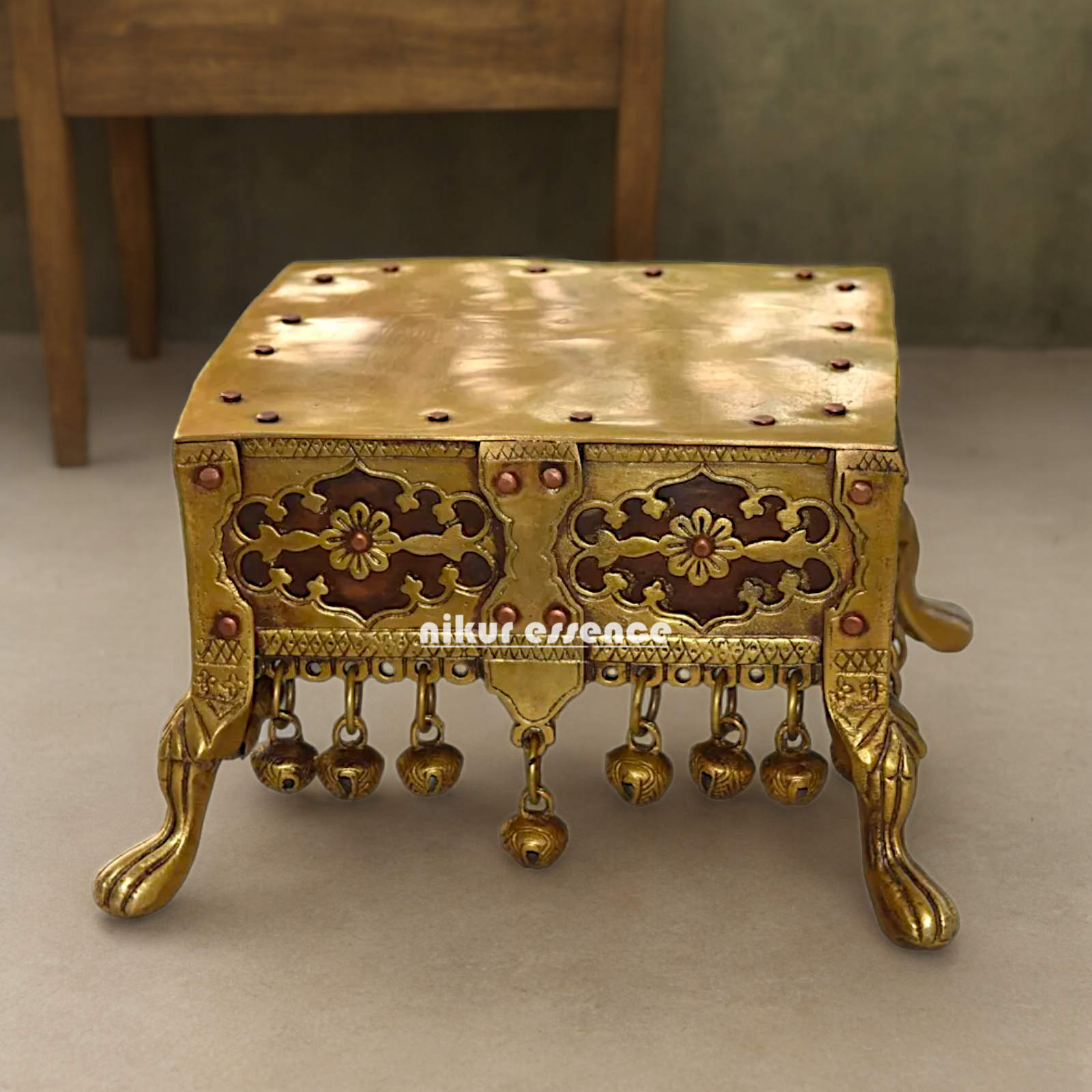 Brass Bhagwan chowki stool - 9 Inches approx Nikuressence