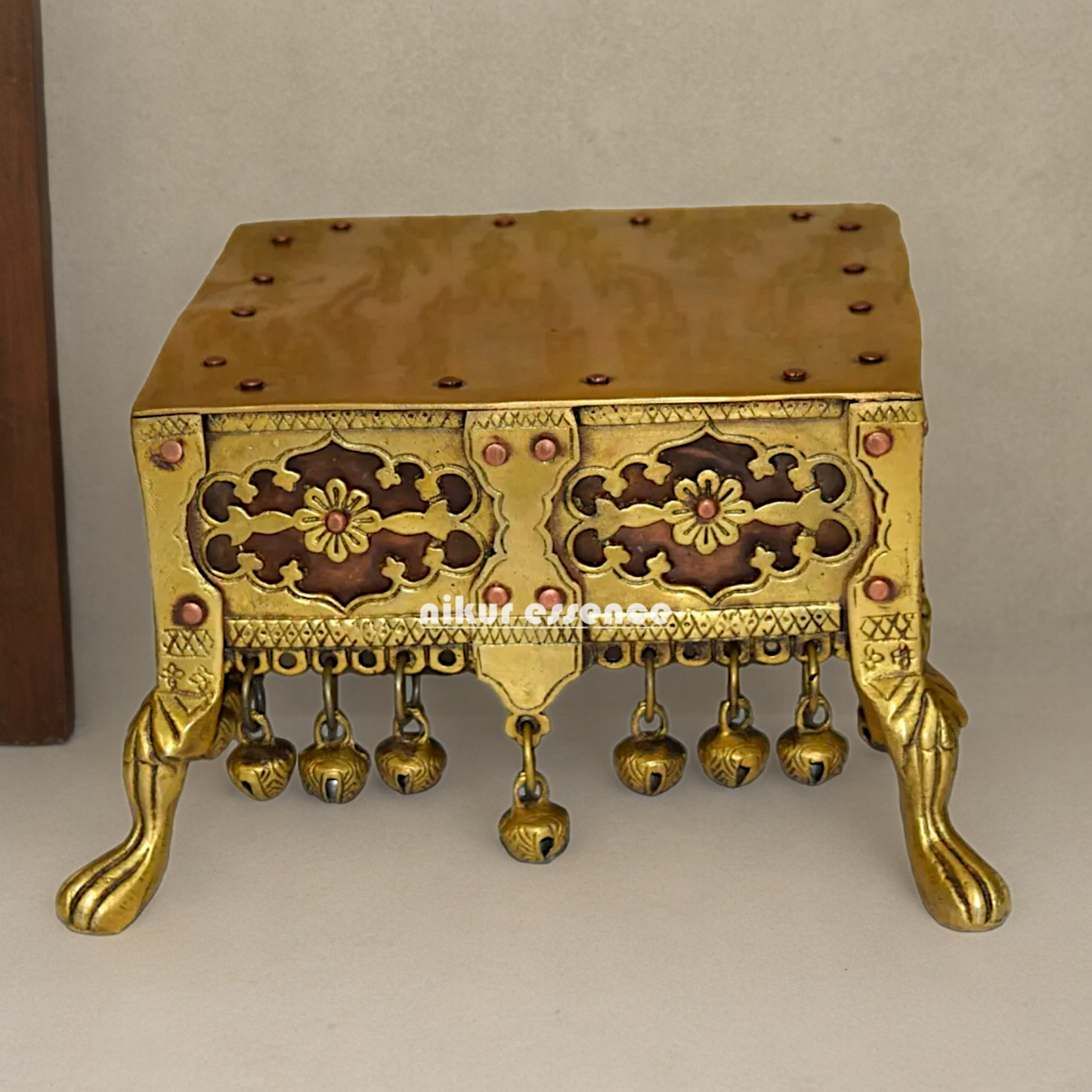 Brass Bhagwan chowki stool - 9 Inches approx Nikuressence