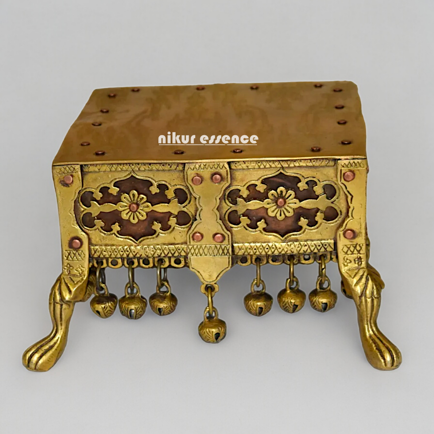Brass Bhagwan chowki stool - 9 Inches approx Nikuressence