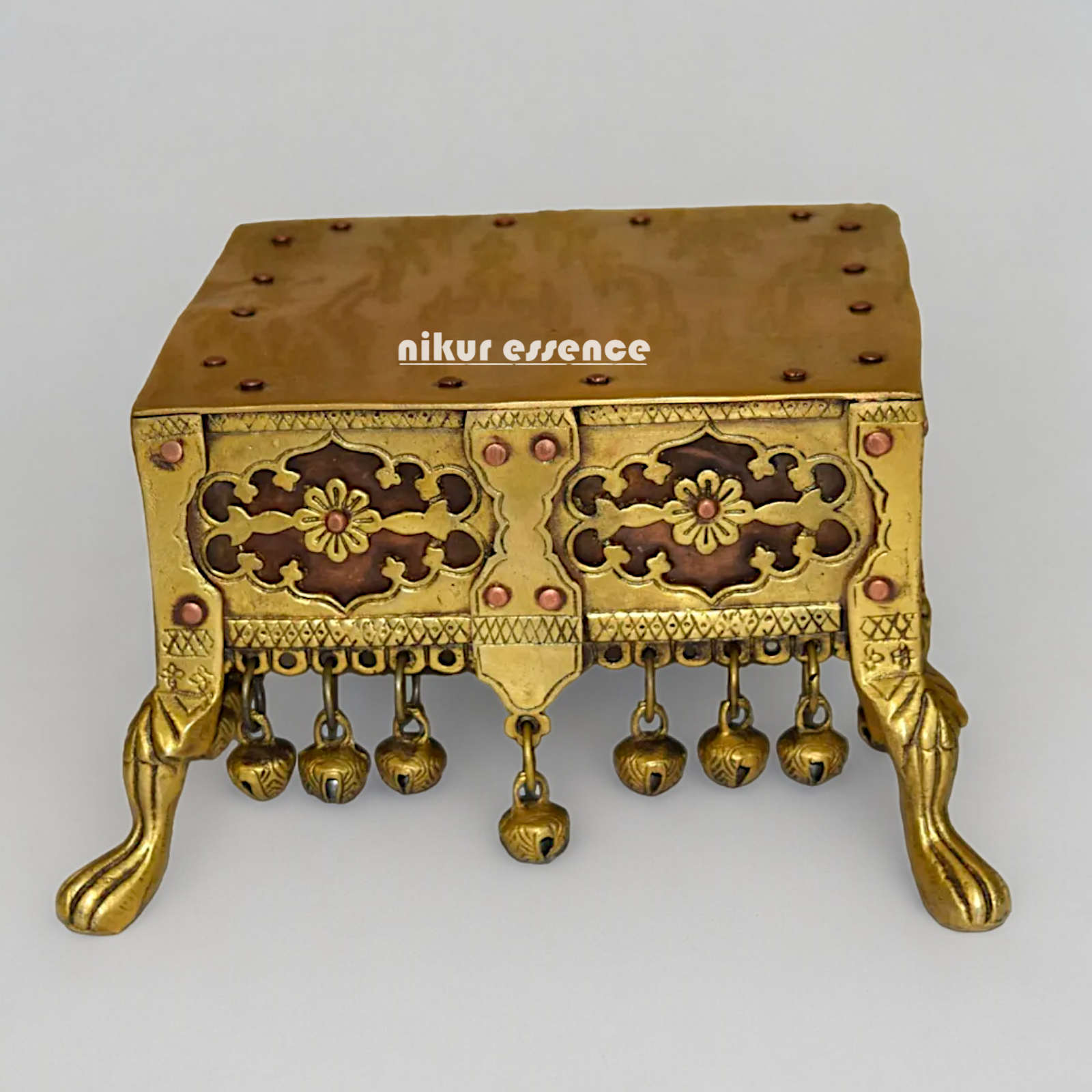 Brass Bhagwan chowki stool - 9 Inches approx Nikuressence