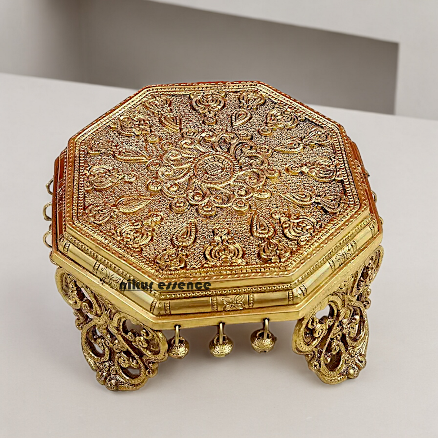 Solid Braas Chowki with Bells Goongru - 11.5 cm Nikuressence