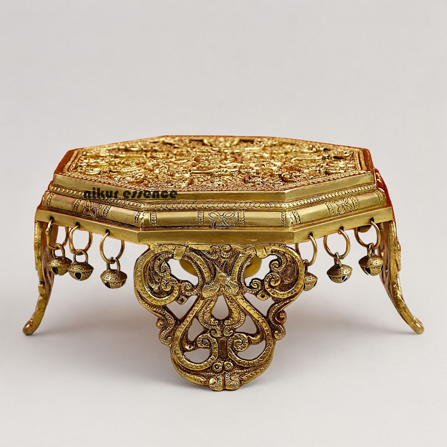 Solid Braas Chowki with Bells Goongru - 11.5 cm Nikuressence