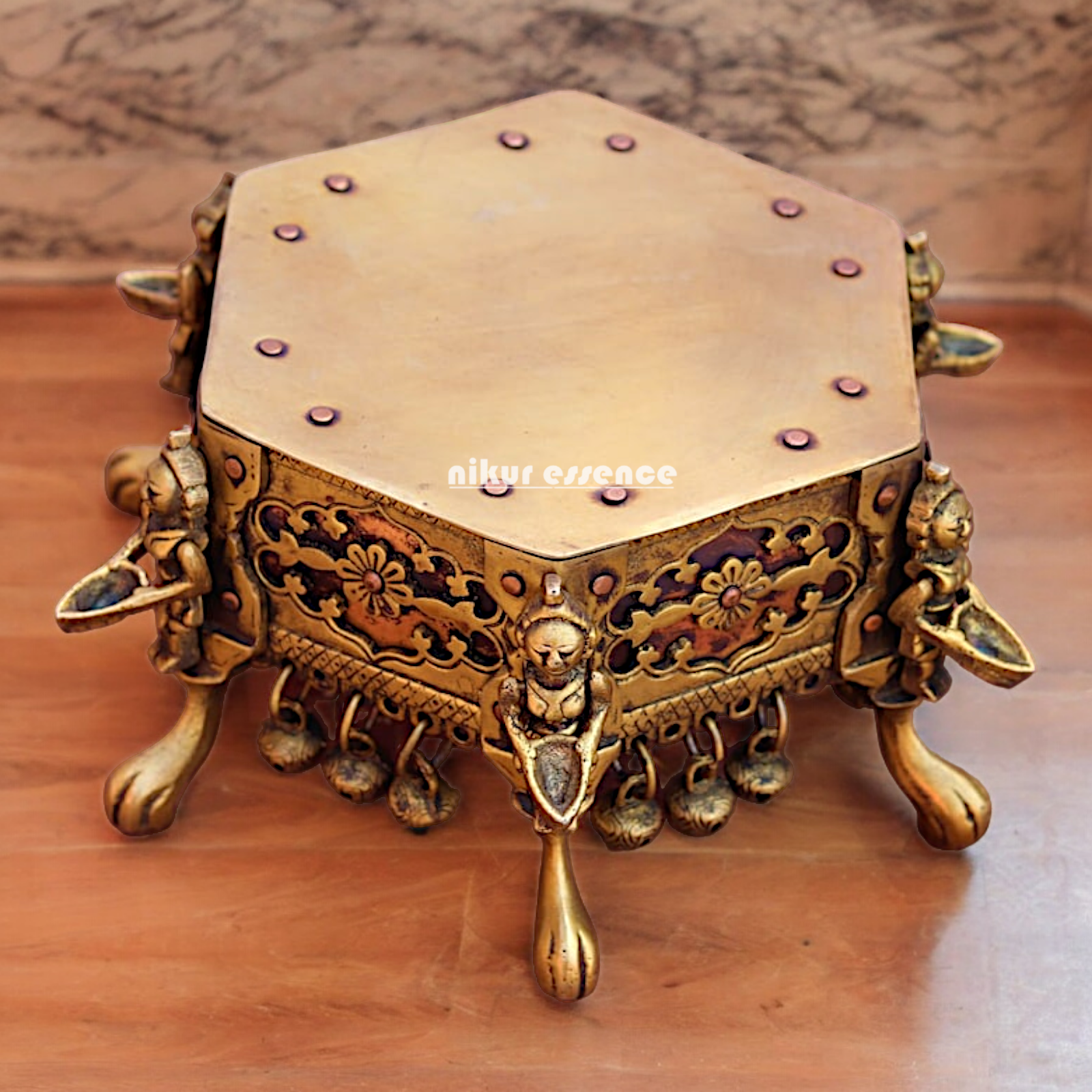 Superfine Pure Brass Chowki with Bells Ghungroo - 17 cm Nikuressence