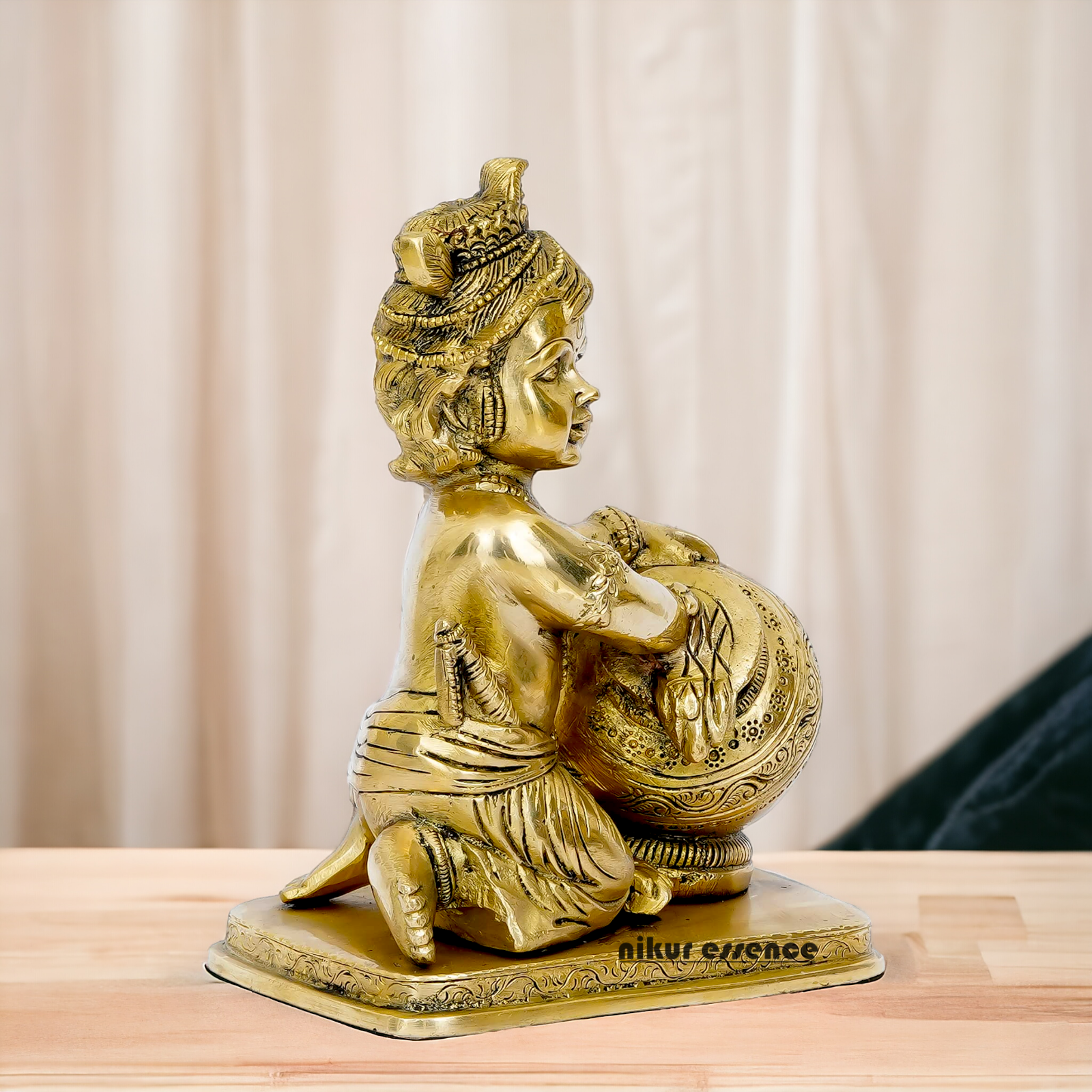 Lord Bal Krishna Makhan Chor Solid Brass idol - 7 inches Nikuressence