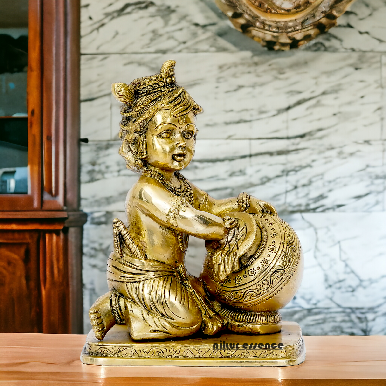 Lord Bal Krishna Makhan Chor Solid Brass idol - 7 inches Nikuressence
