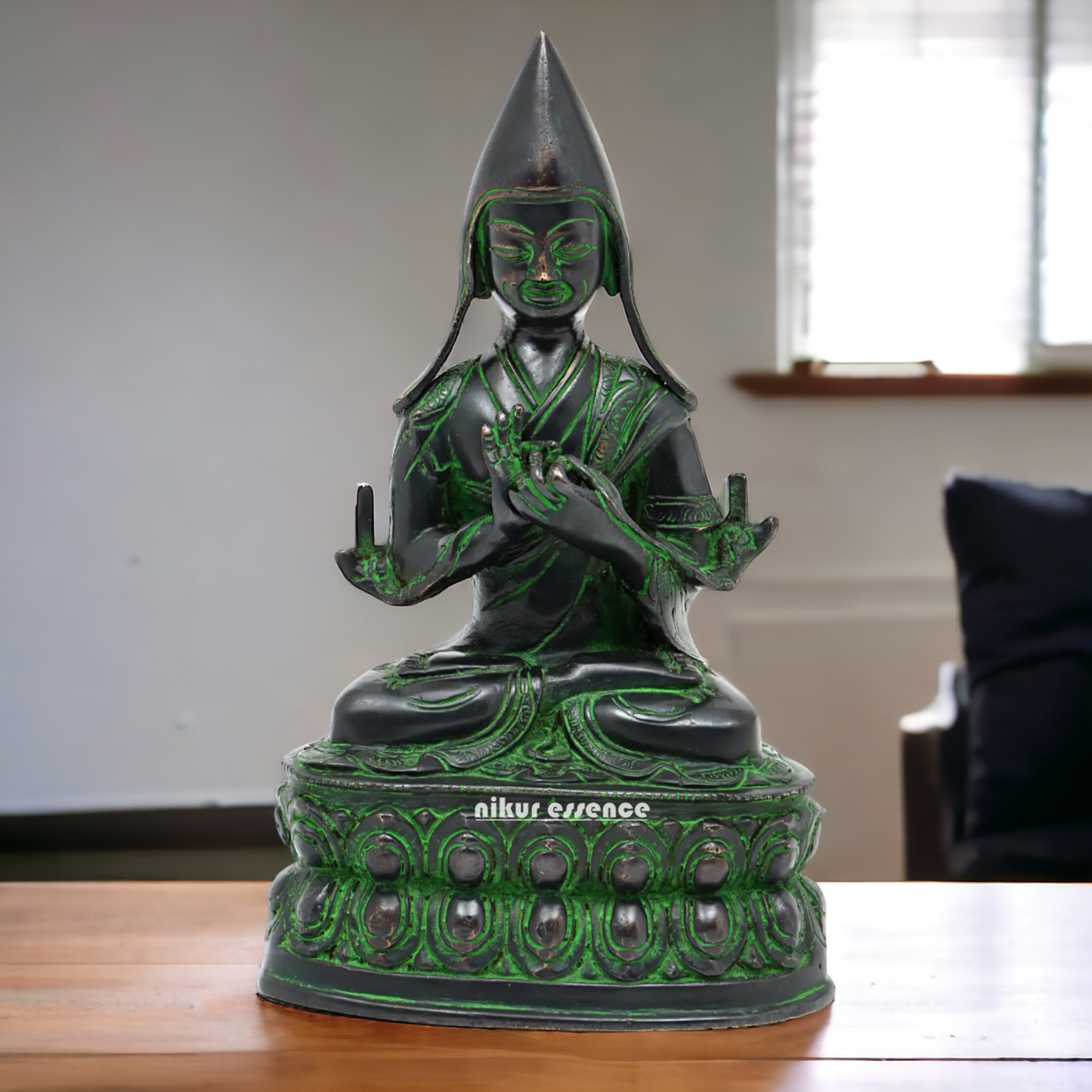 Brass Tsongkhapa idol- 10 inches Nikuressence