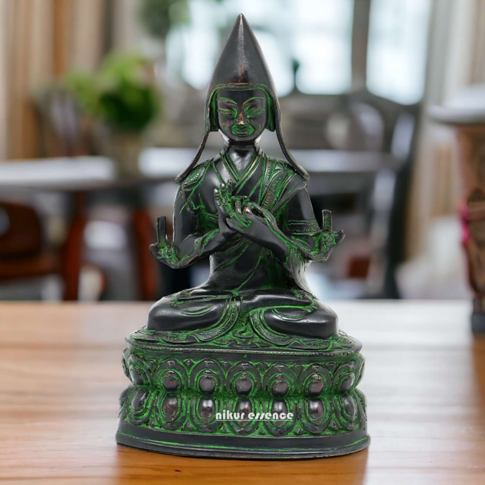 Brass Tsongkhapa idol- 10 inches Nikuressence