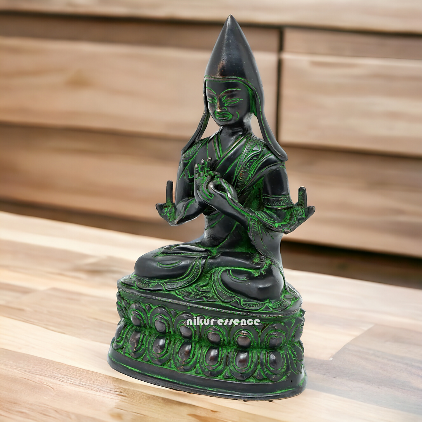 Brass Tsongkhapa idol- 10 inches Nikuressence