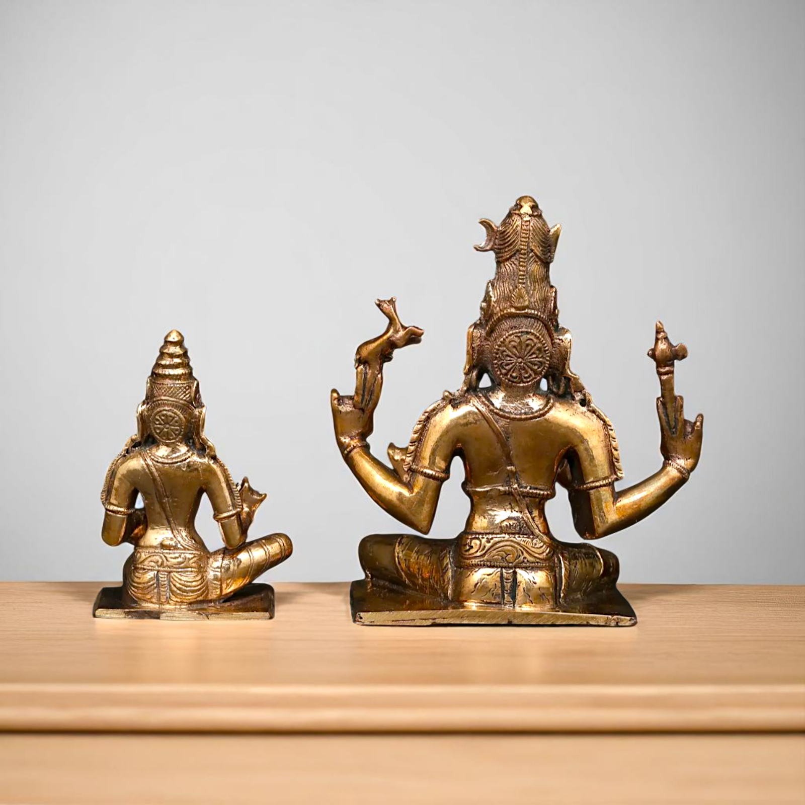 Bronze/Panchaloha Shiva with Parvati seated with Blessing statue - 5 Inches Nikuressence