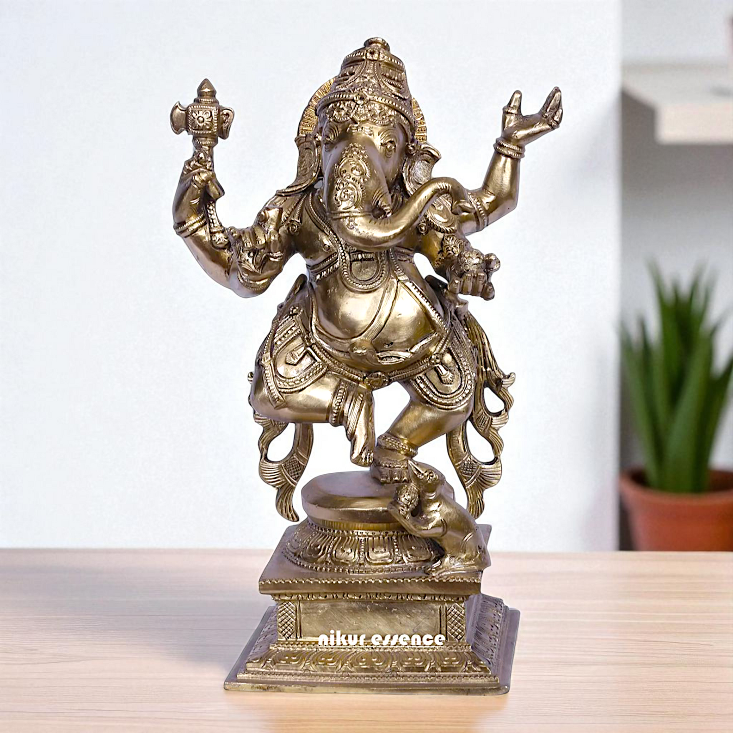 Lord Vinayaka Ganesha Dancing Bronze/Panchaloha Idol - 1 Feet Nikuressence