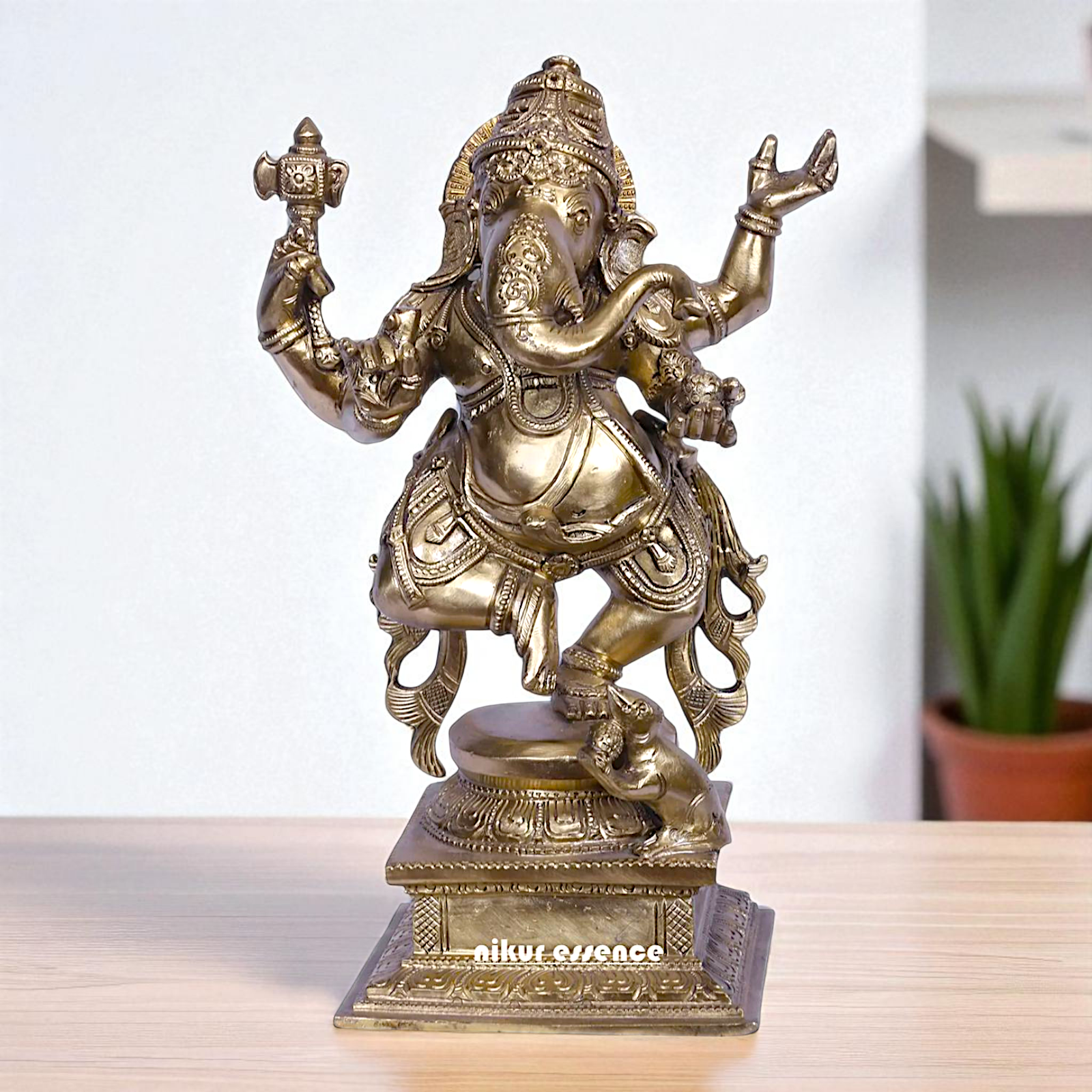 Lord Vinayaka Ganesha Dancing Bronze/Panchaloha Idol - 1 Feet Nikuressence