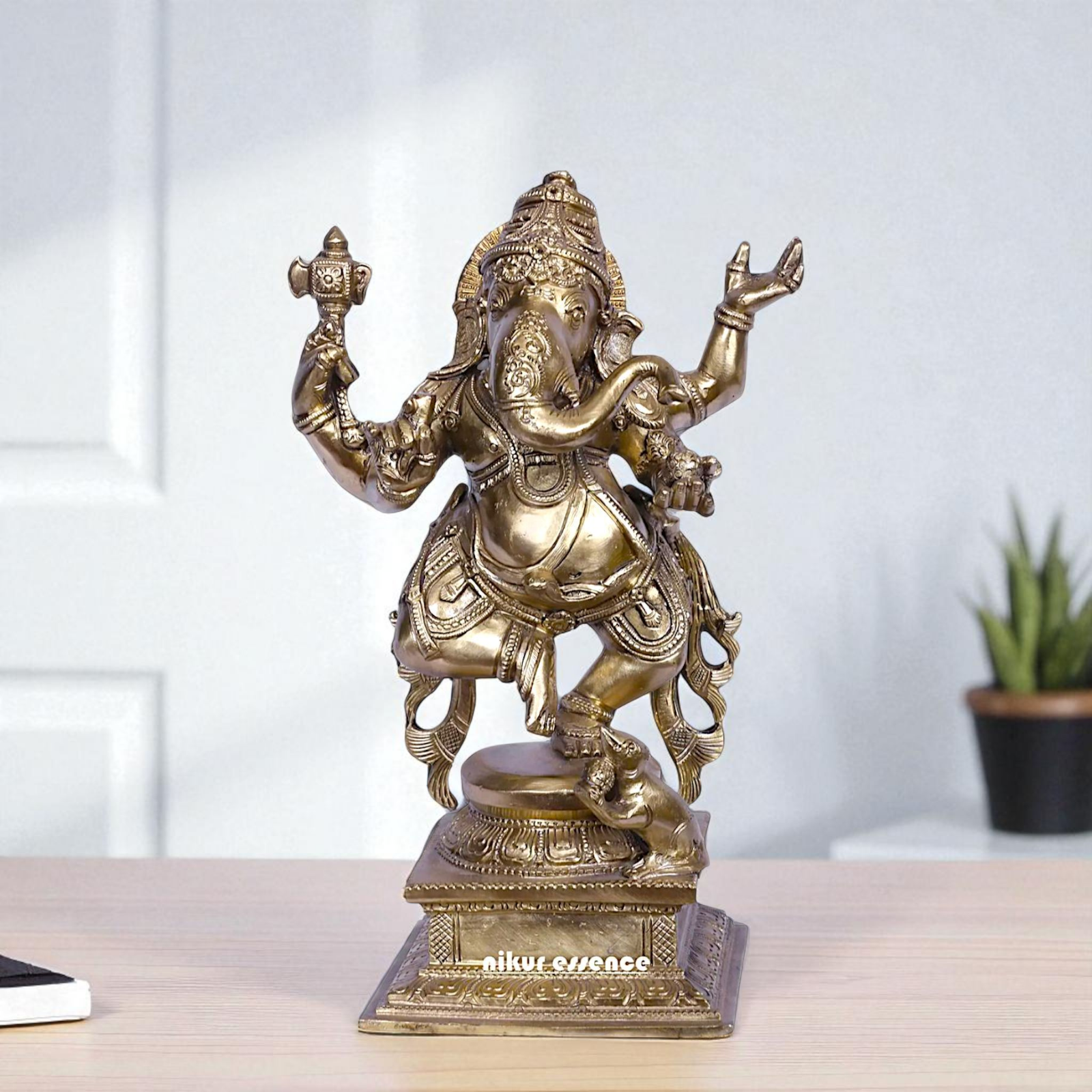 Lord Vinayaka Ganesha Dancing Bronze/Panchaloha Idol - 1 Feet Nikuressence