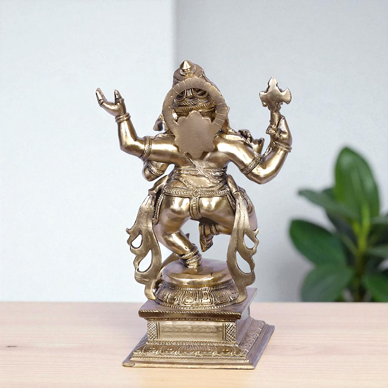 Lord Vinayaka Ganesha Dancing Bronze/Panchaloha Idol - 1 Feet Nikuressence