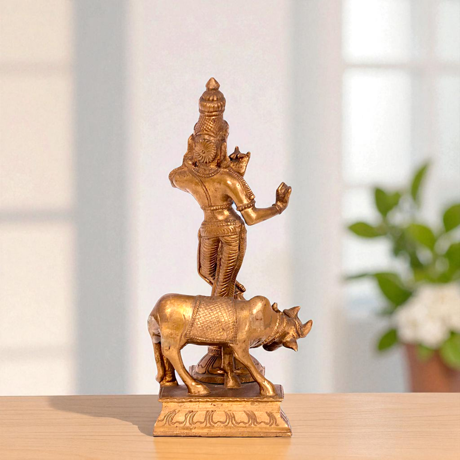 Lord Gopal Krishna Standing with cow Bronze/Panchaloha idol - 8 Inches Nikuressence