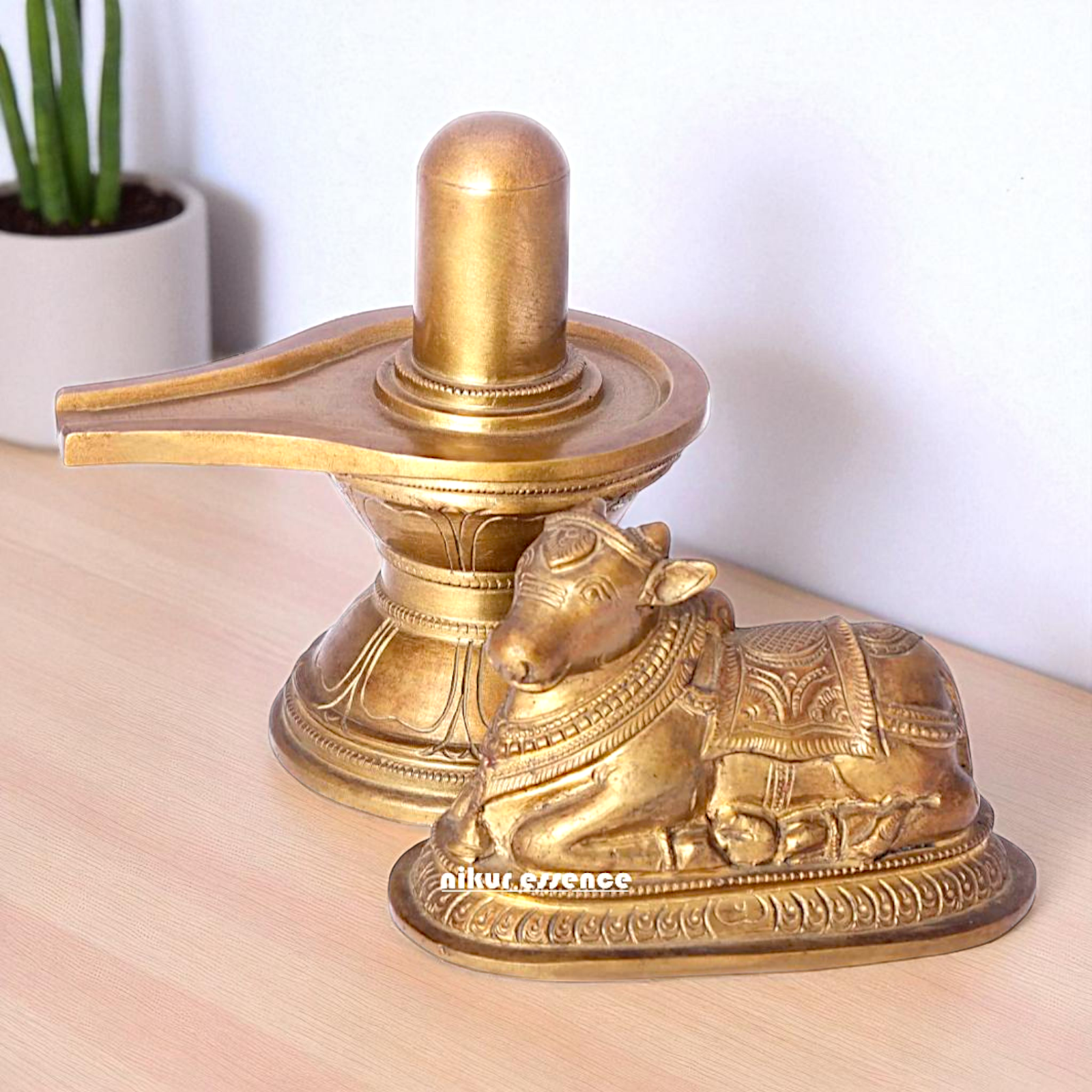 Shiva lingam with Nandi Bull Bronze/Panchaloha idol - 6 Inches Nikuressence