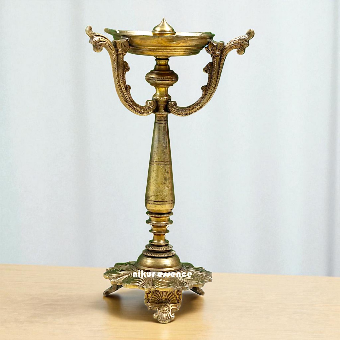 Panchaloha Bronze wick diya lamp - 10 Inches Nikuressence