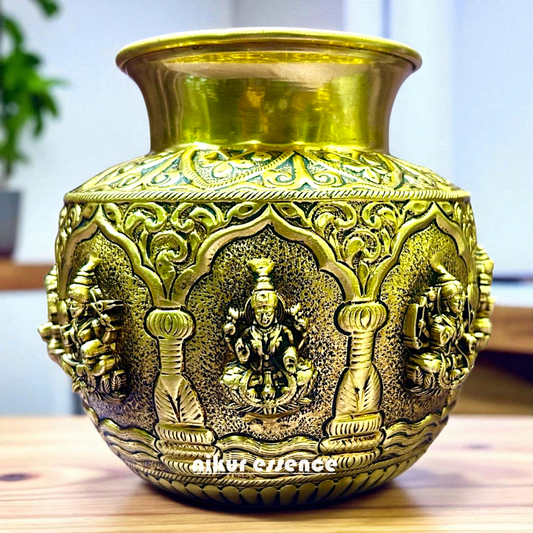 Asthalakahmi kalash Matka solid Brass - 5 Inches Nikuressence