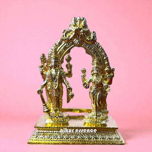 Vishnu Bhagwan with Lakshmi Standing Bronze/Panchaloha idol - 5 Inches Nikuressence