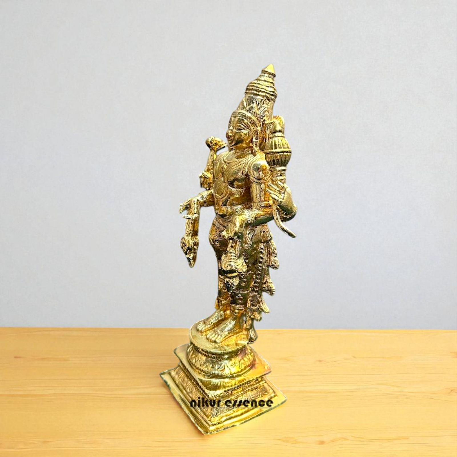 Lord Vishnu Narayan swamy Standing Bronze/Panchaloha idol - 6.8 Inches Nikuressence