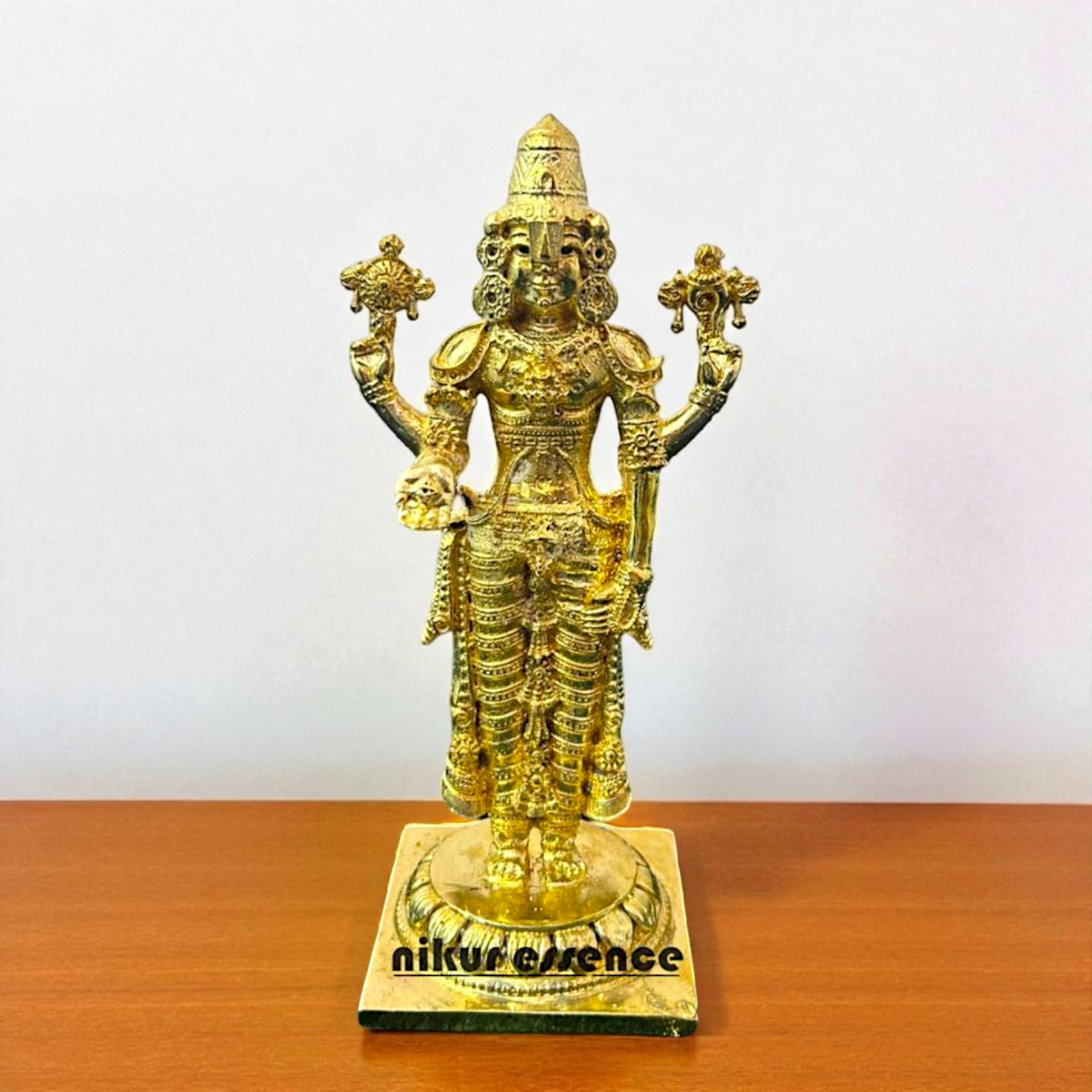 Venkateswara Balaji Panchaloha Idol – Nikur Essence Nikuressence