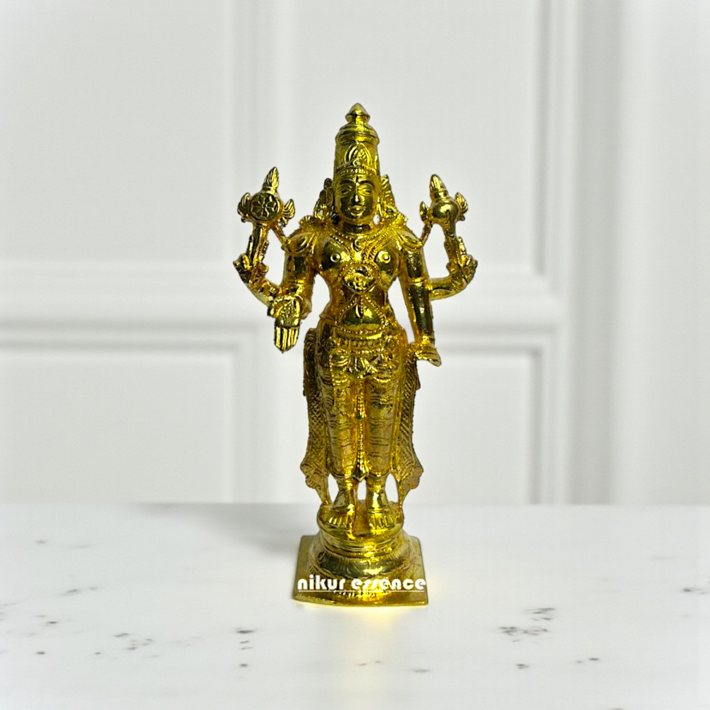 Swaminarayan Vishnu Bhagwan Panchaloha Statue – Murti of Bhagwan Narayan in Divine Form | Nikur Essence Nikuressence