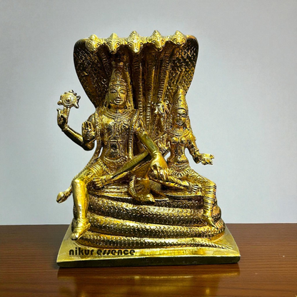 Big Lakshmi Narayan with Sheshnag Panchaloha Idol – Nikur Essence Nikuressence