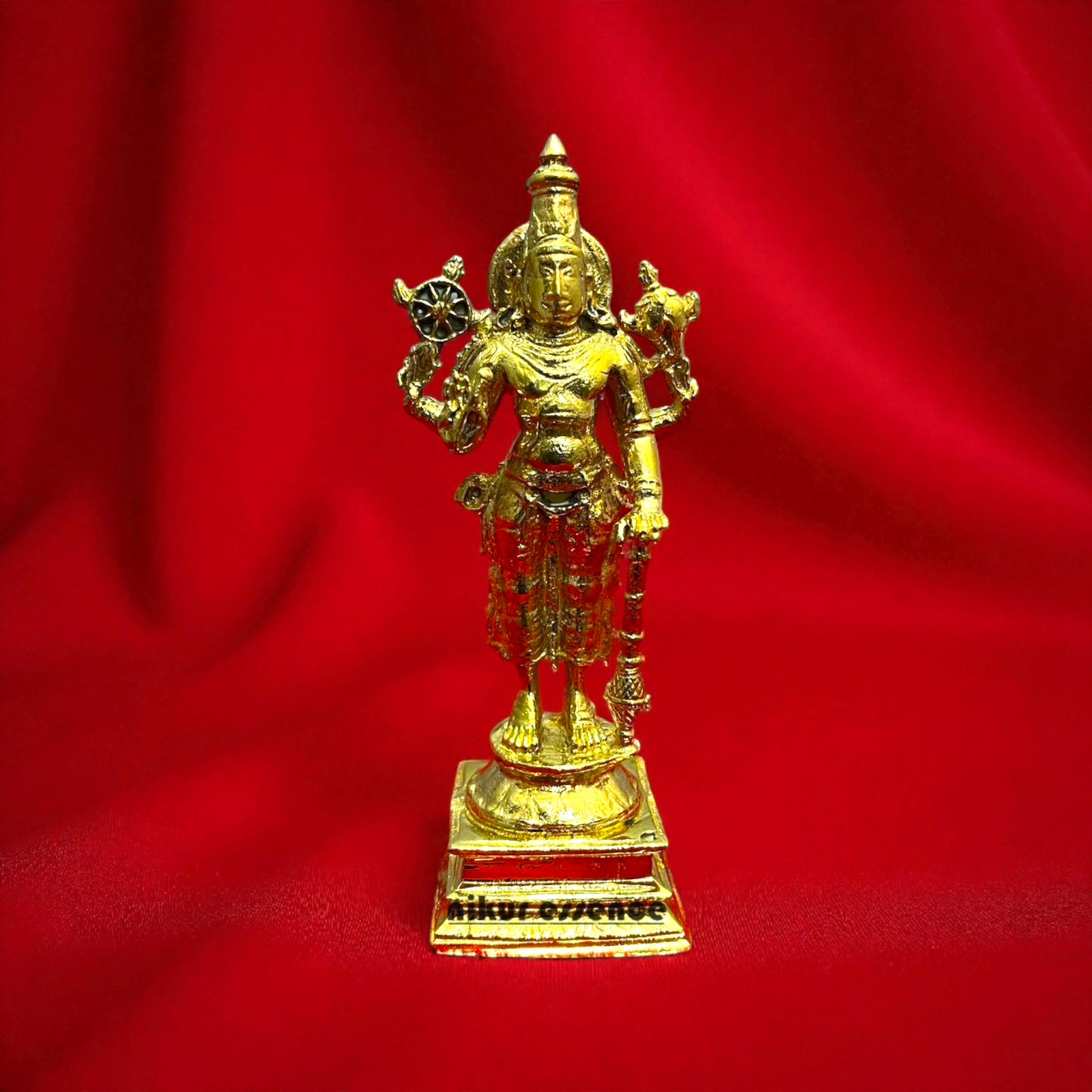 Varadaraja Swamy Panchaloha Idol – Traditional Temple-Style Finish | Nikur Essence Nikuressence