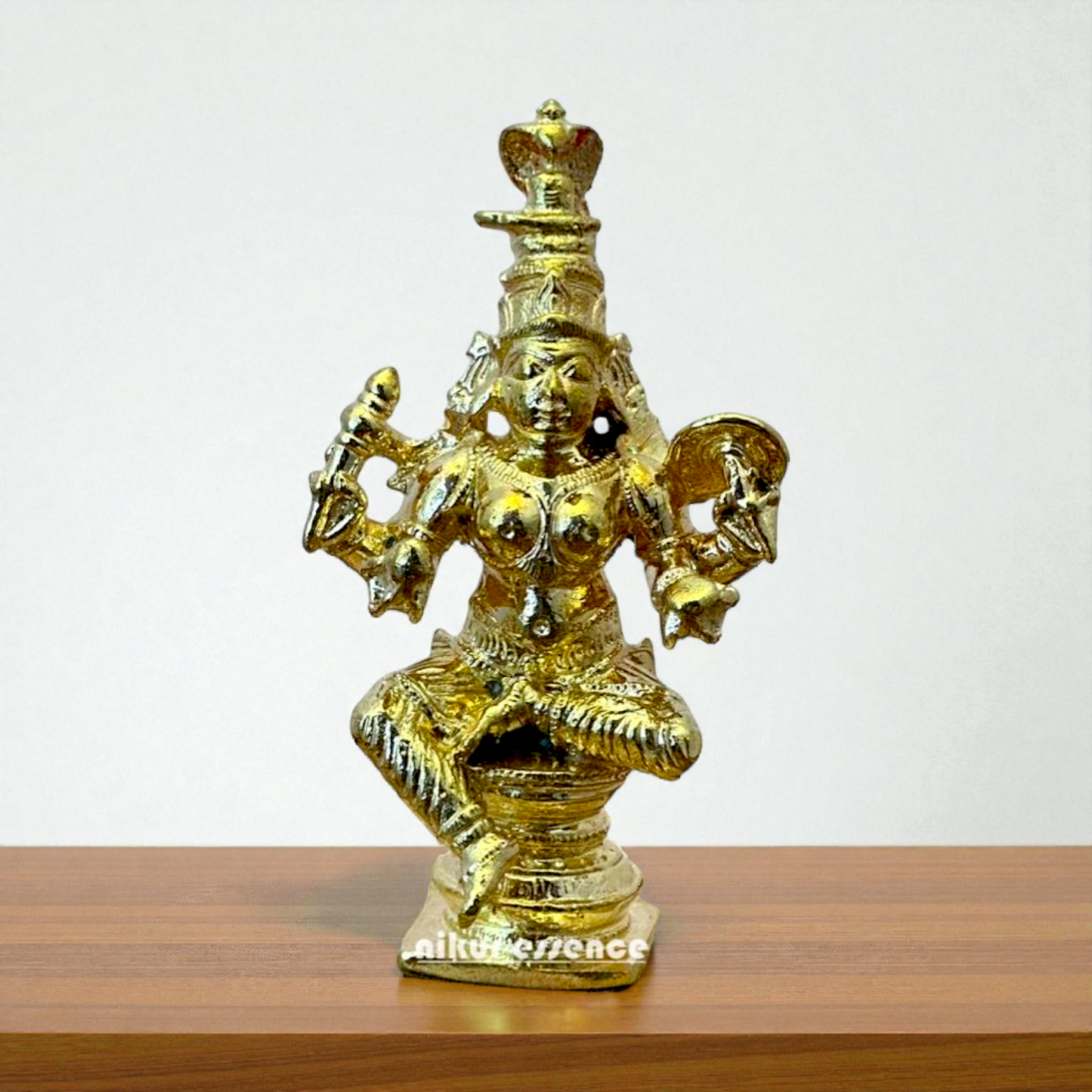 Kolhapuri Mahalakshmi Panchaloha Statue Traditional Goddess Idol – Handcrafted South Maharashtra Devi Murti by Nikur Essence Nikuressence